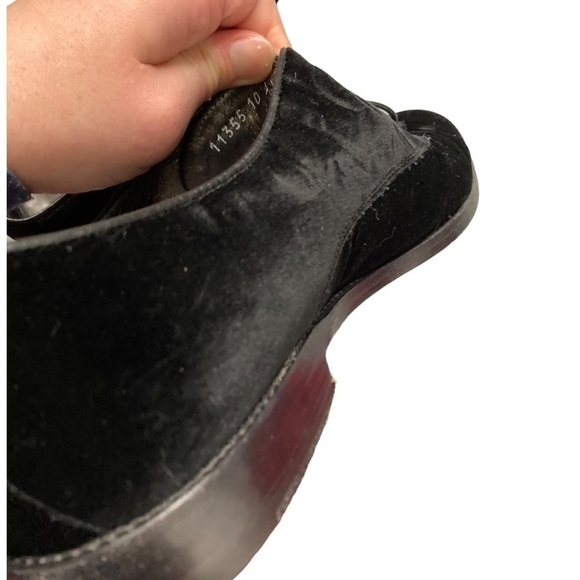 COLE Haan black velvet lace up loafer dress shoes - Picture 5 of 11